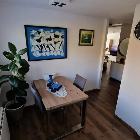 Apartma Val